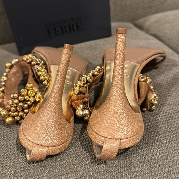 Auth Gianfranco Ferre Scarpa Donna Strappy Heels Rose Gold Embellished Anklets - Picture 10 of 14